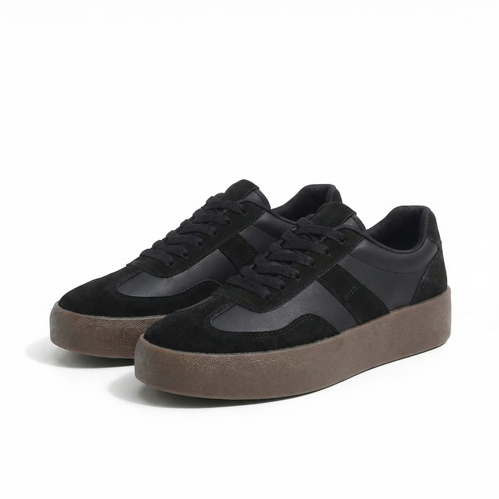 Mira Vance Sneakers